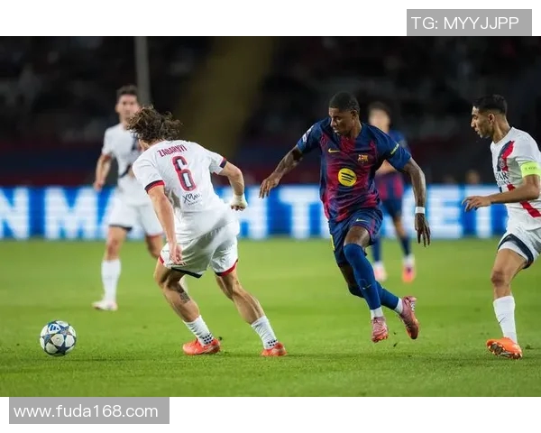 2017年曼城与巴黎圣日耳曼激战回顾：欧冠赛场的巅峰对决与精彩瞬间