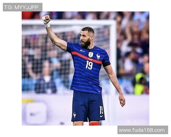 本泽马:从天才少年到世界足球巨星的辉煌旅程与传奇故事 本泽马:从天才少年到世界足球巨星的辉煌旅程与传奇故事