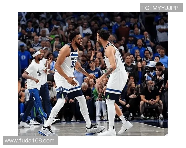 森林狼主场击败魔术，唐斯贡献三双表现引领全场