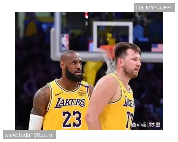 火箭与湖人全场数据对比分析揭示比赛精彩瞬间与关键表现 火箭与湖人全场数据对比分析揭示比赛精彩瞬间与关键表现