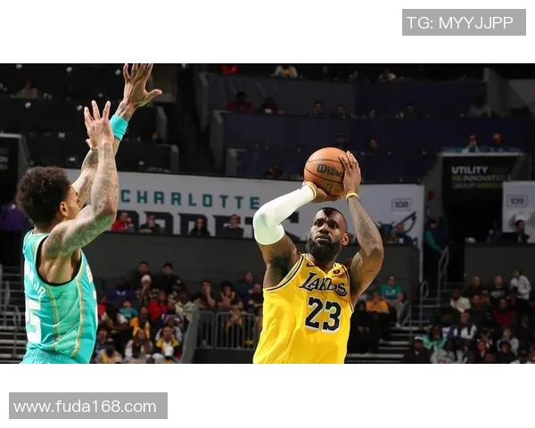 2013年1月28日热火与湖人激战回顾：经典对决再现篮球魅力与传奇时刻