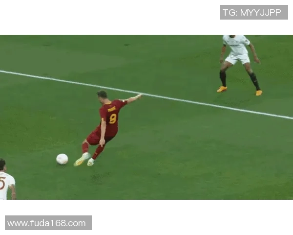 穆里尼奥怒斥欧足联罗马因争议点球遭淘汰引发热议